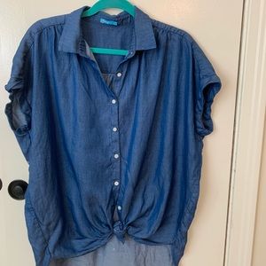 jmclaughlin women’s button up denim blouse L